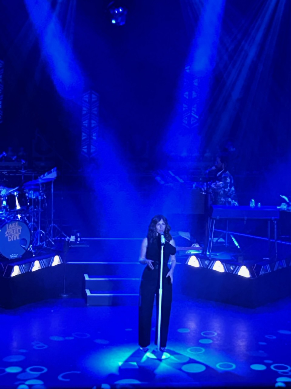 LakeStreetDive2026-04-07TheMusicHallPortsmouthNH (2).jpg